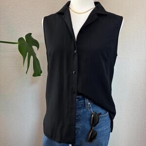 Minimalist Black Sleeveless Button Up Top Lightweight Workwear Classic
